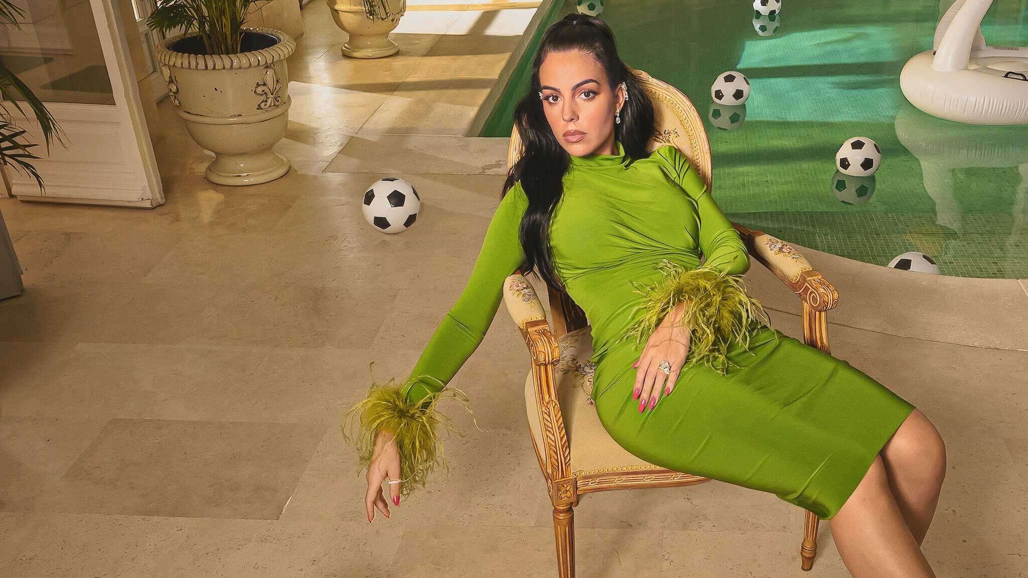 AR - Soy Georgina (2022) 0