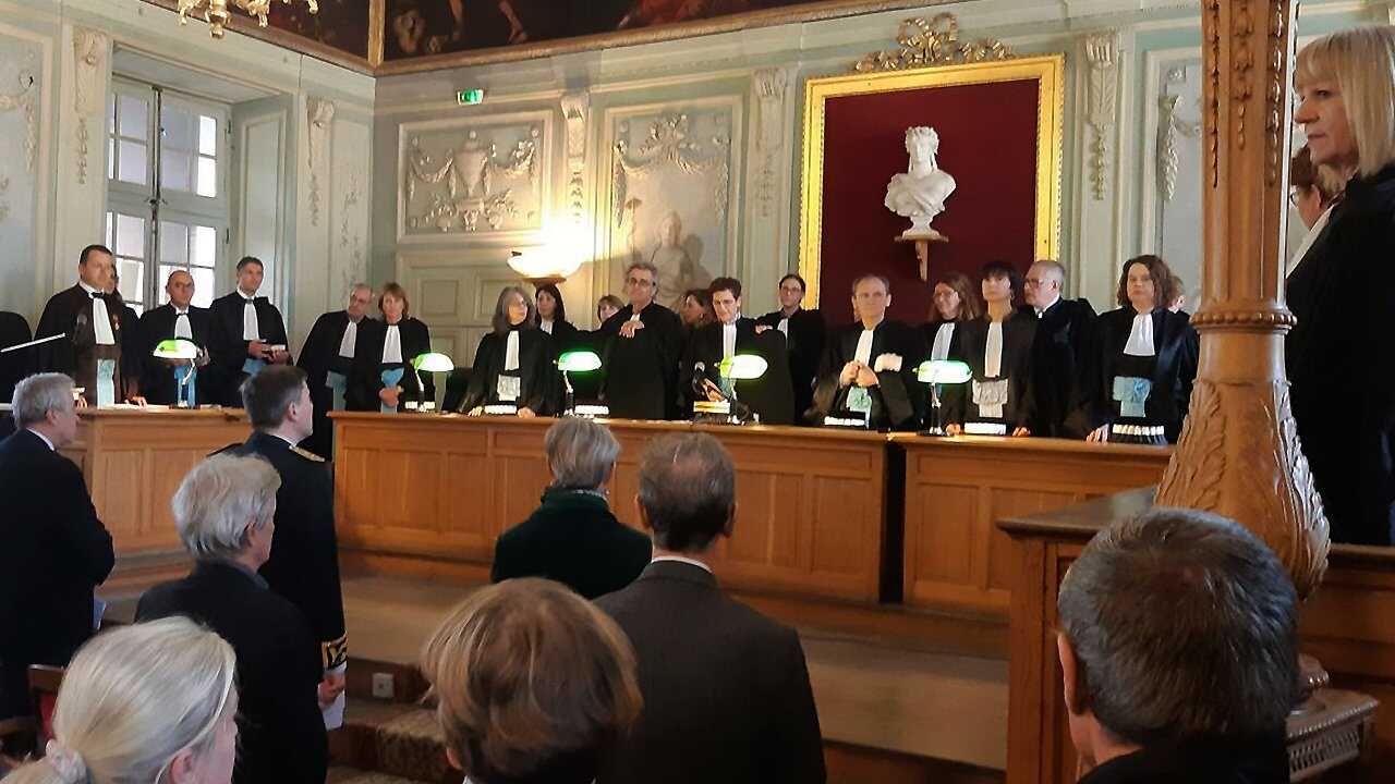 AR - Verdict 0