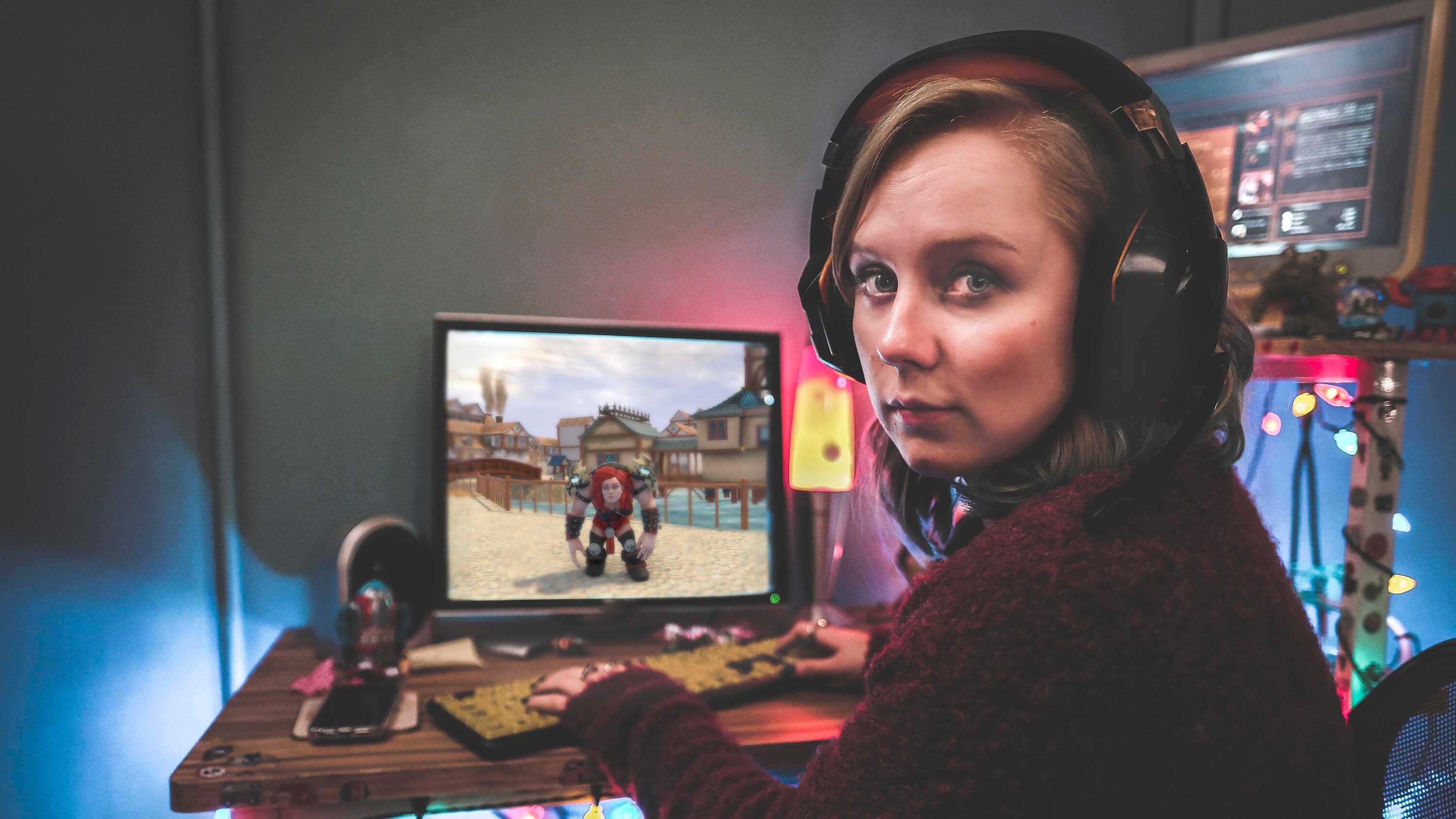 EN - Dead Pixels (2019) 0