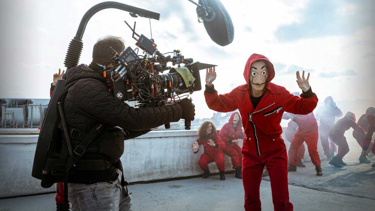NF - Money Heist: From Tokyo to Berlin 0