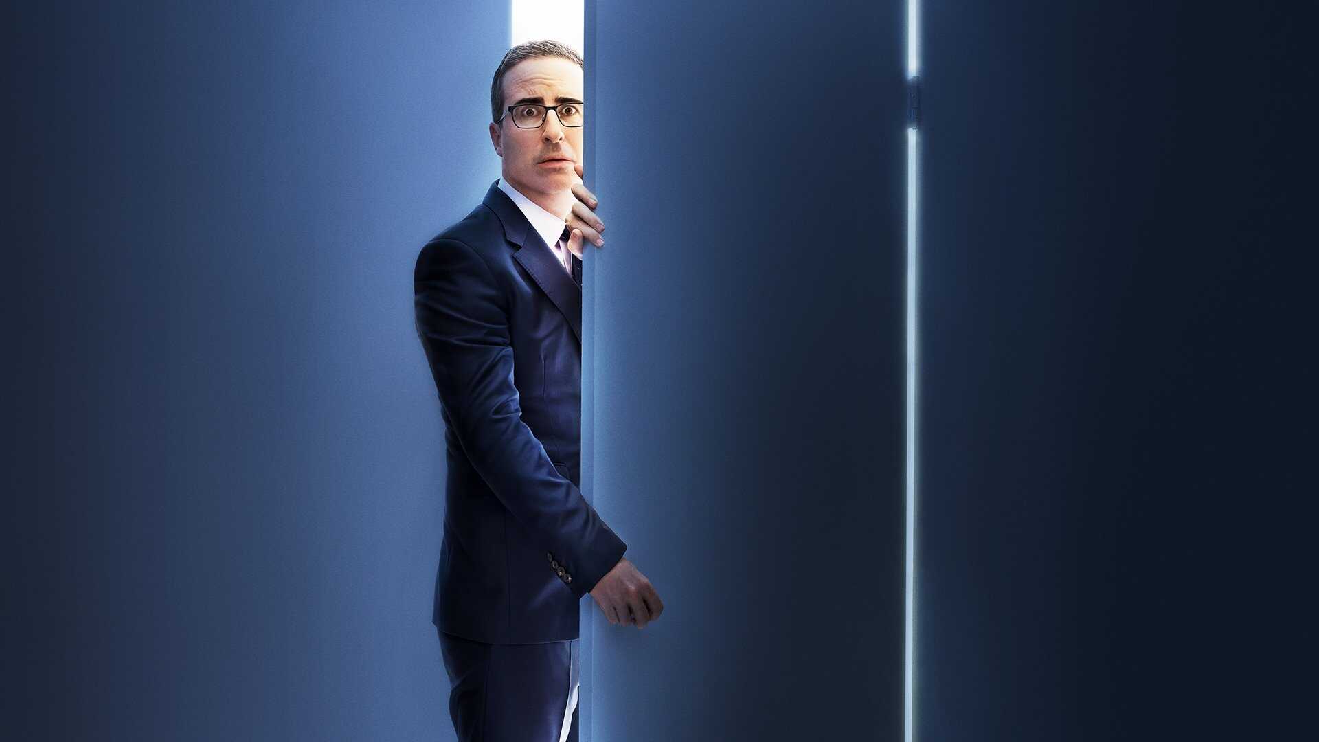 EN - Last Week Tonight with John Oliver (2014) 0
