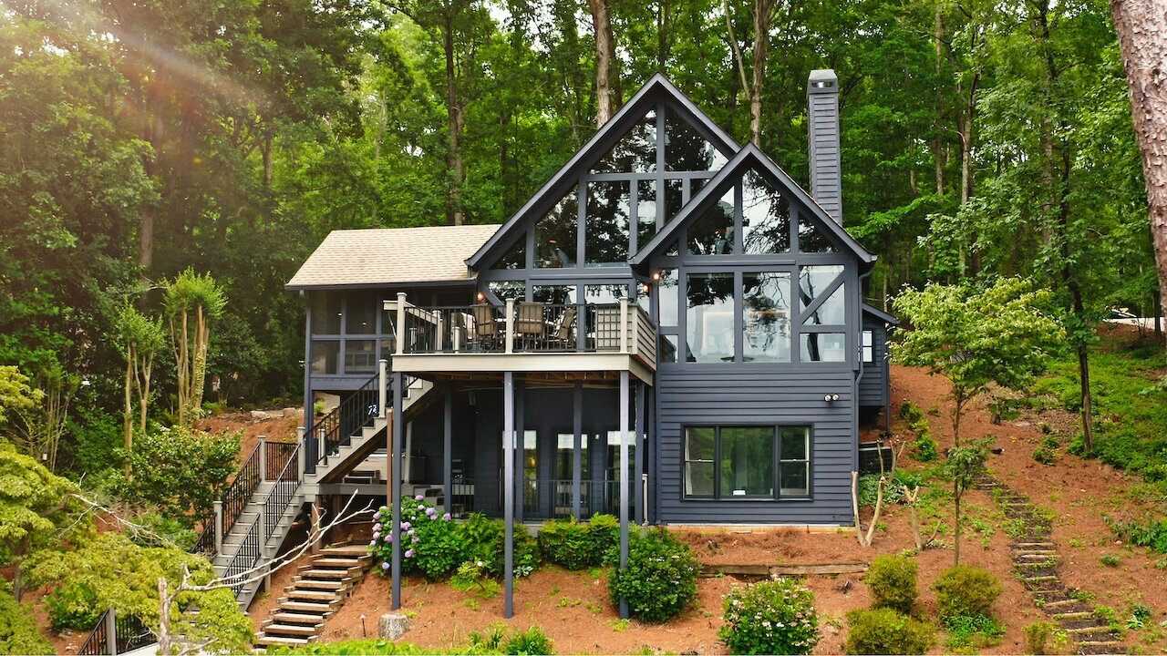 EN - Buy My House (2022) 0