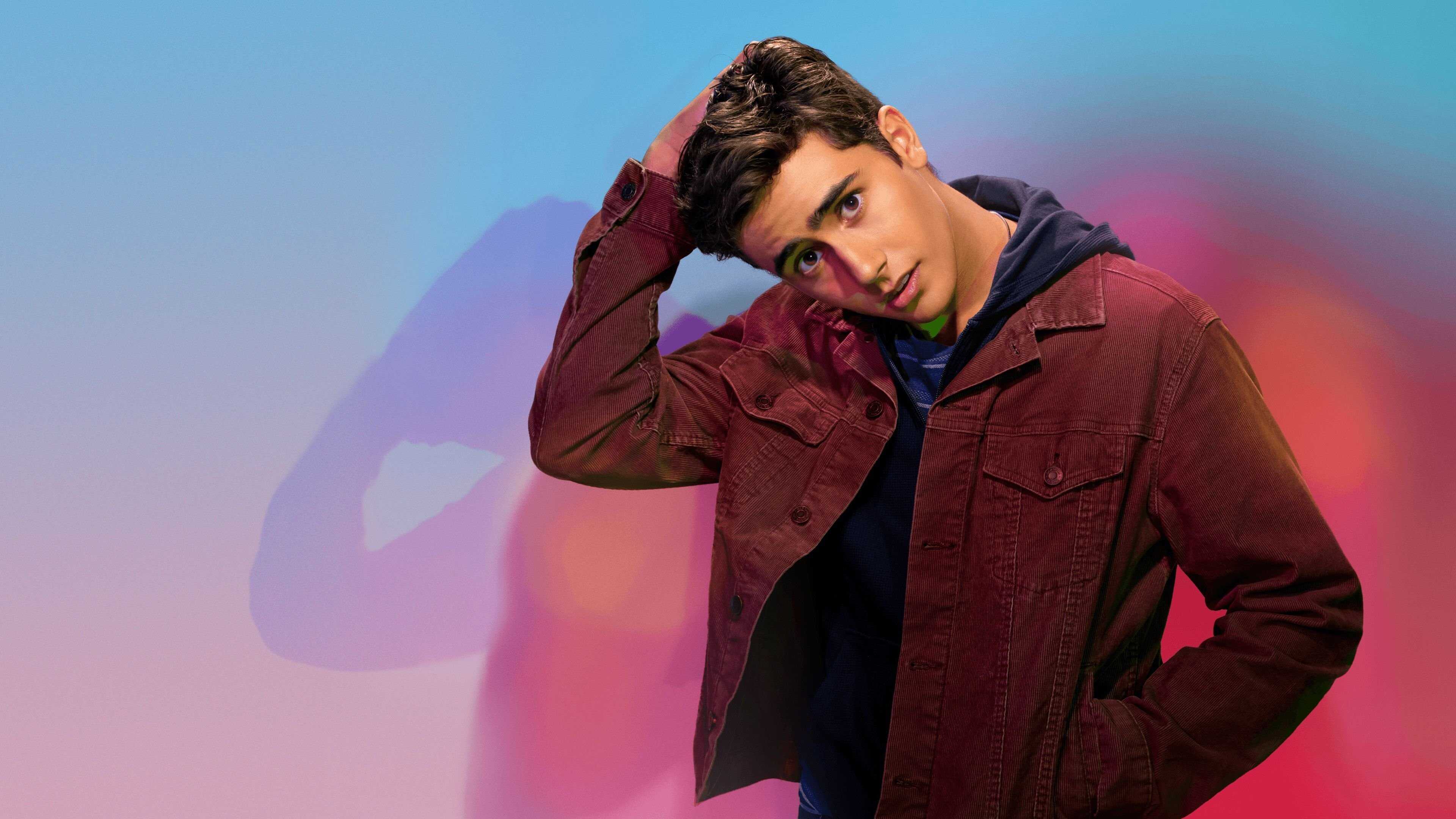 EN - Love, Victor (2020) 0