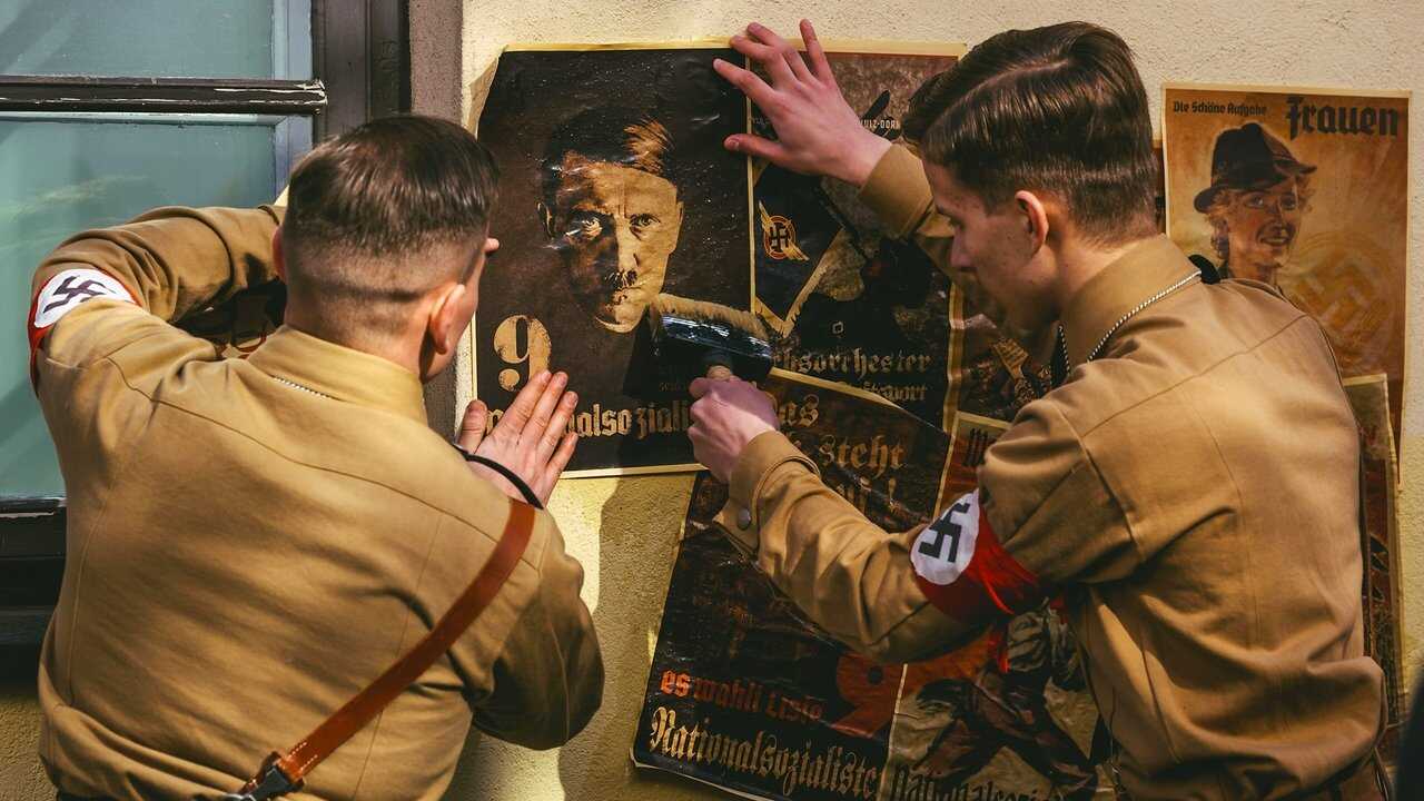 [SE] Rise Of The Nazis 4