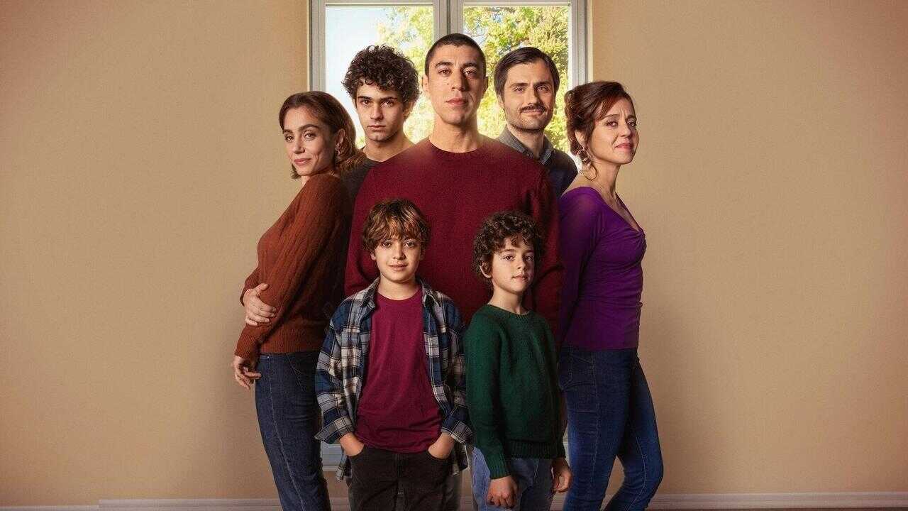ES - La historia de mi familia (2025) 1