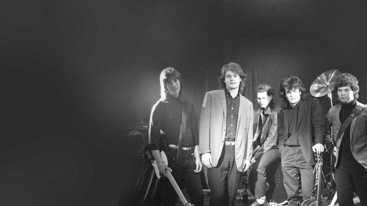 EN - The Tragically Hip: No Dress Rehearsal (2024) 1