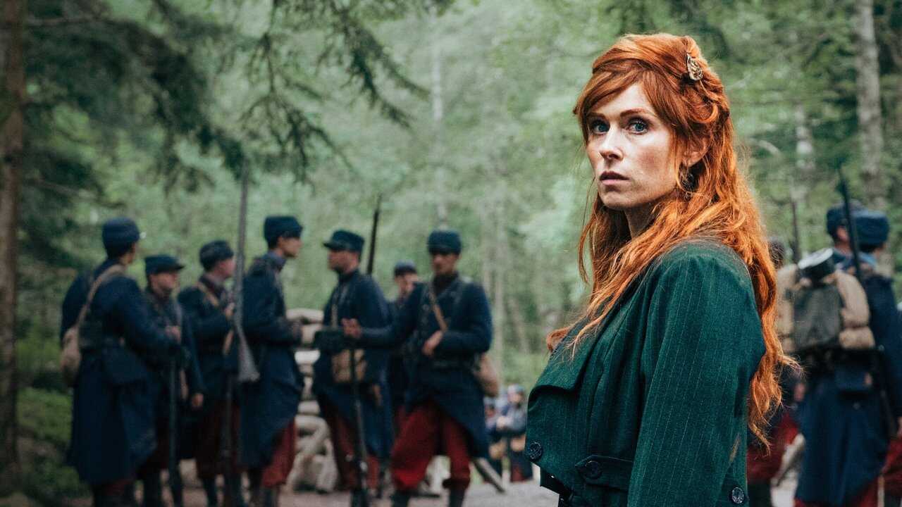 NL - WOMAN AT WAR 1