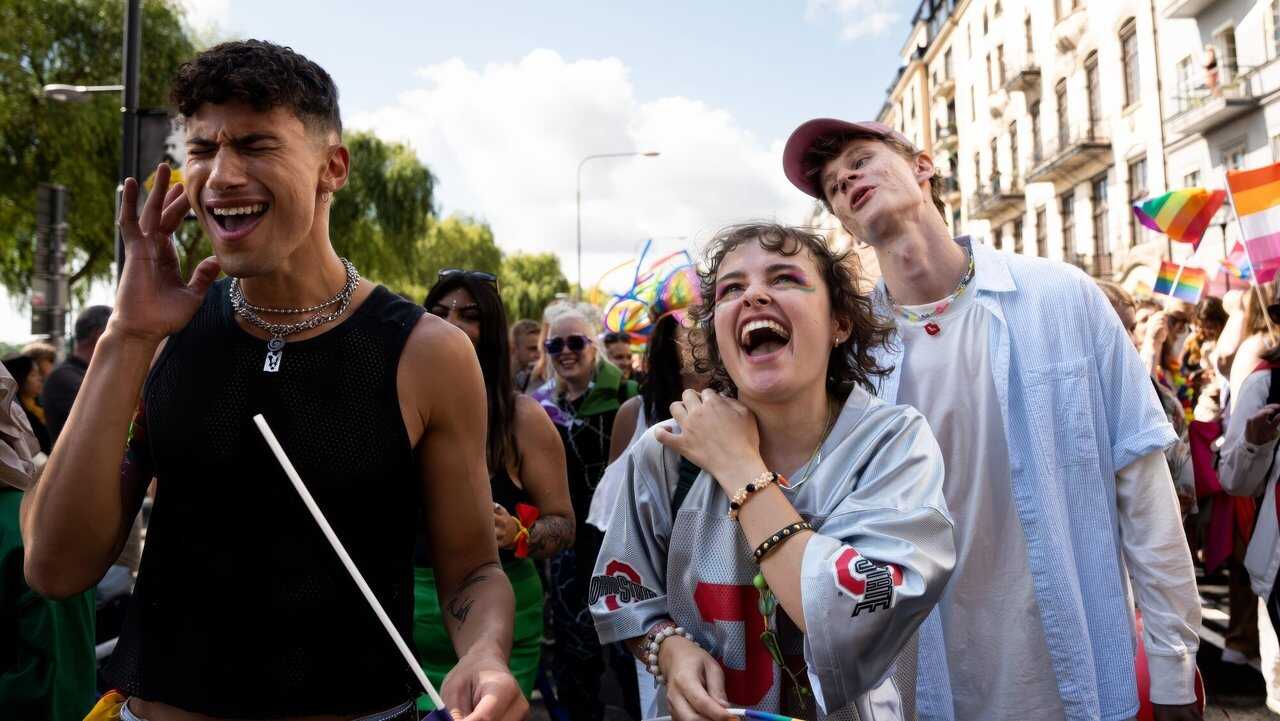 [SE] Happy Jävla Pride 0