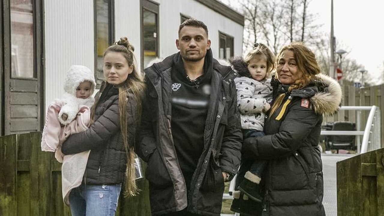 NL - Bij Ons Op Het Kamp (2020) 0