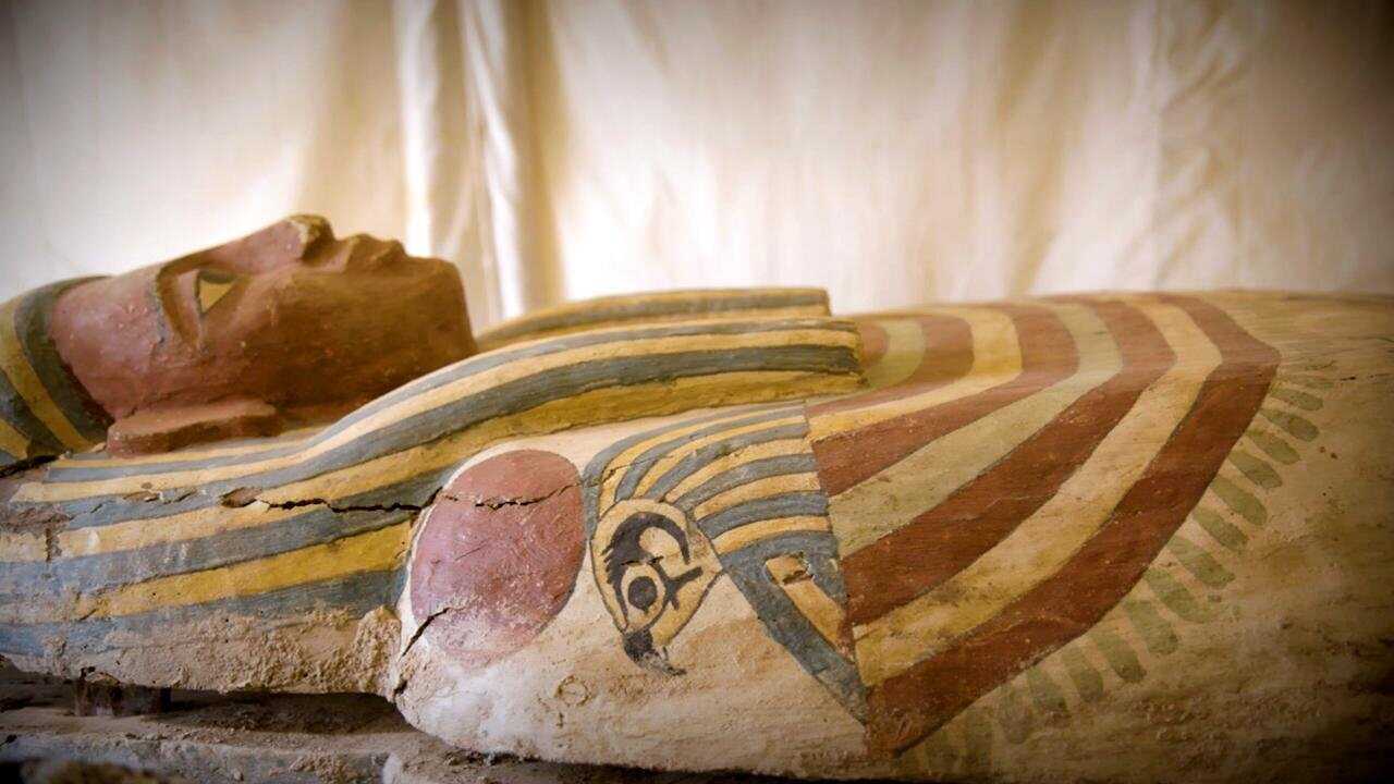 FR - La découverte des derniers tombeaux d'Egypte 0