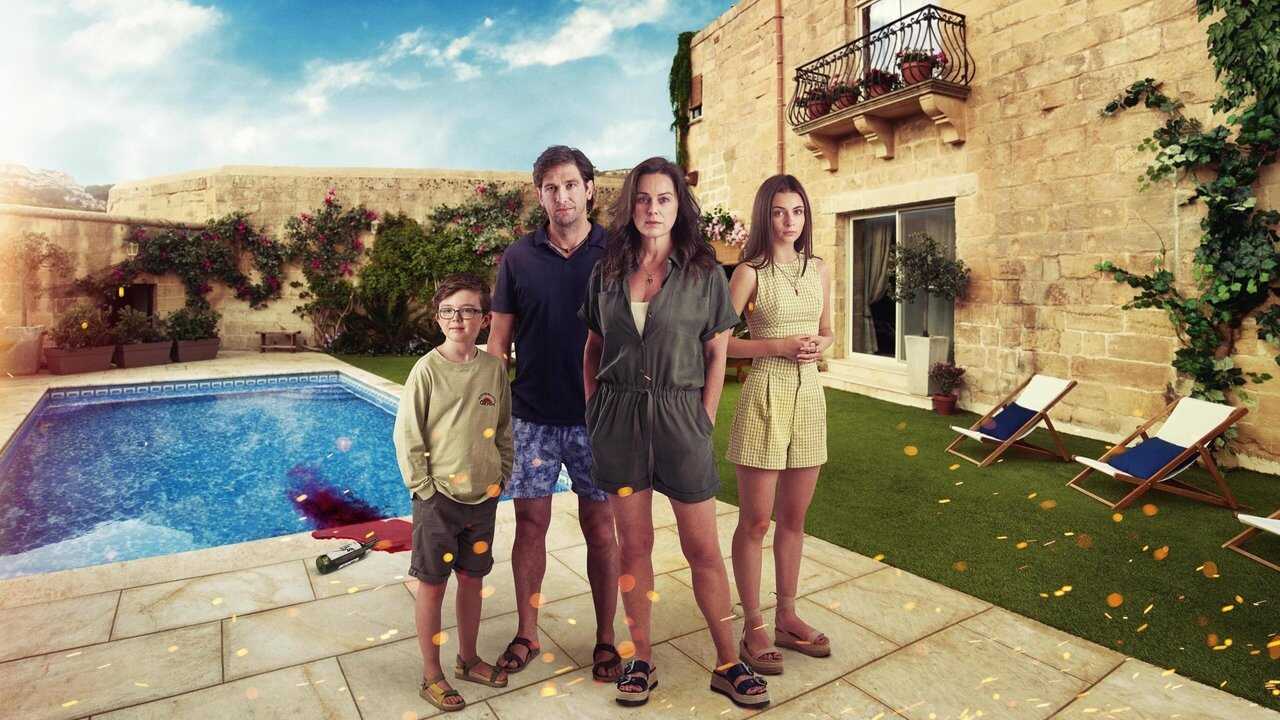D+ - The Holiday (2022) 2