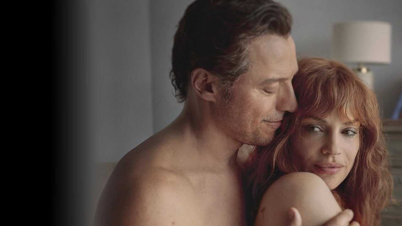 ES - Un Amore (2024) 3