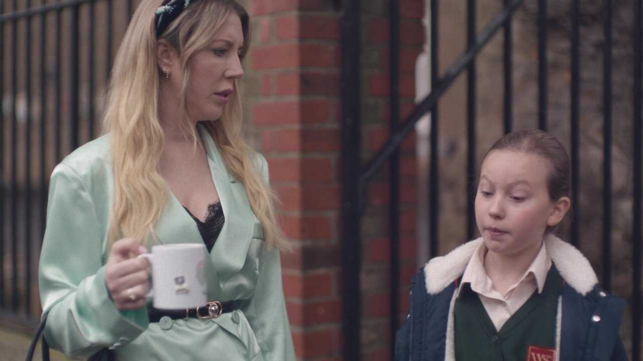 EN - The Duchess (2020) 2