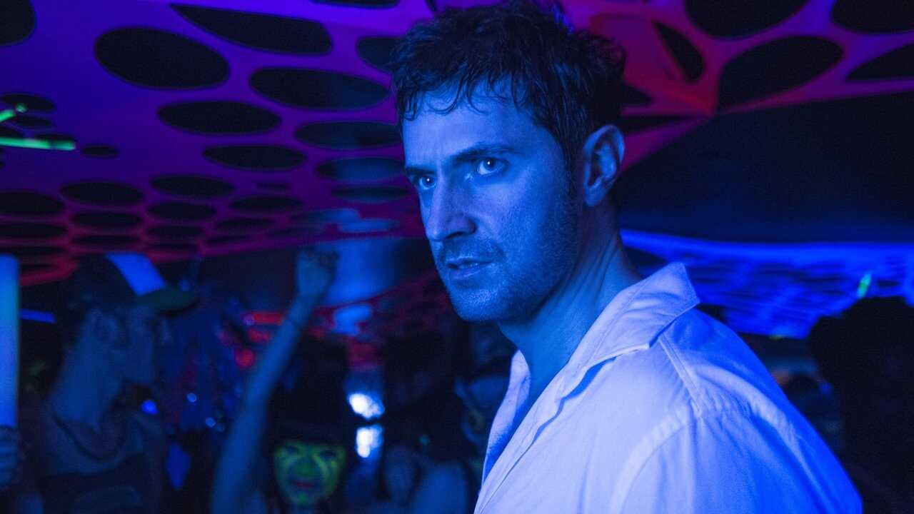 AR - Berlin Station (2016) 3