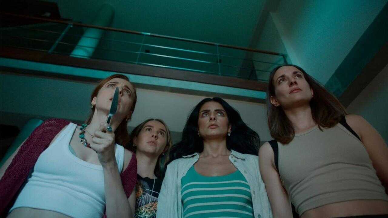 ES - Noche de chicas (2023) 0